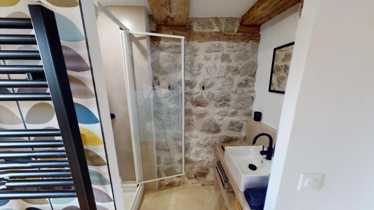 Une Pause En Correze Sarroux エクステリア 写真