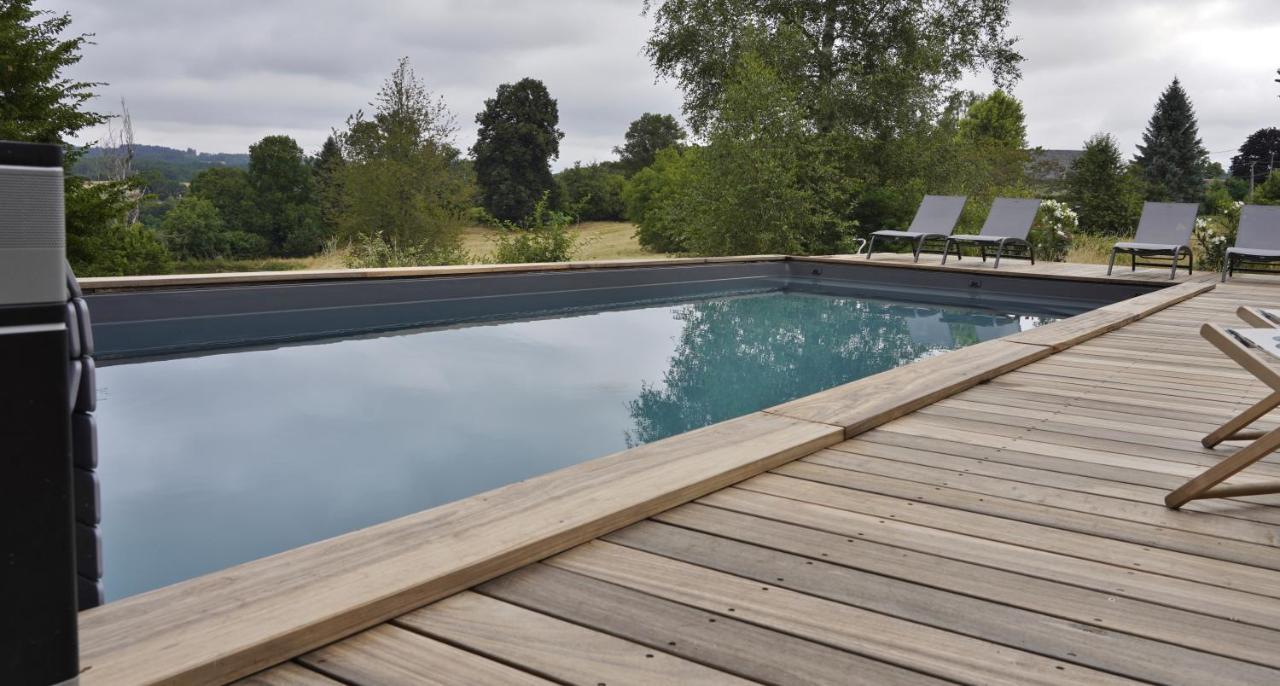 Une Pause En Correze Sarroux エクステリア 写真