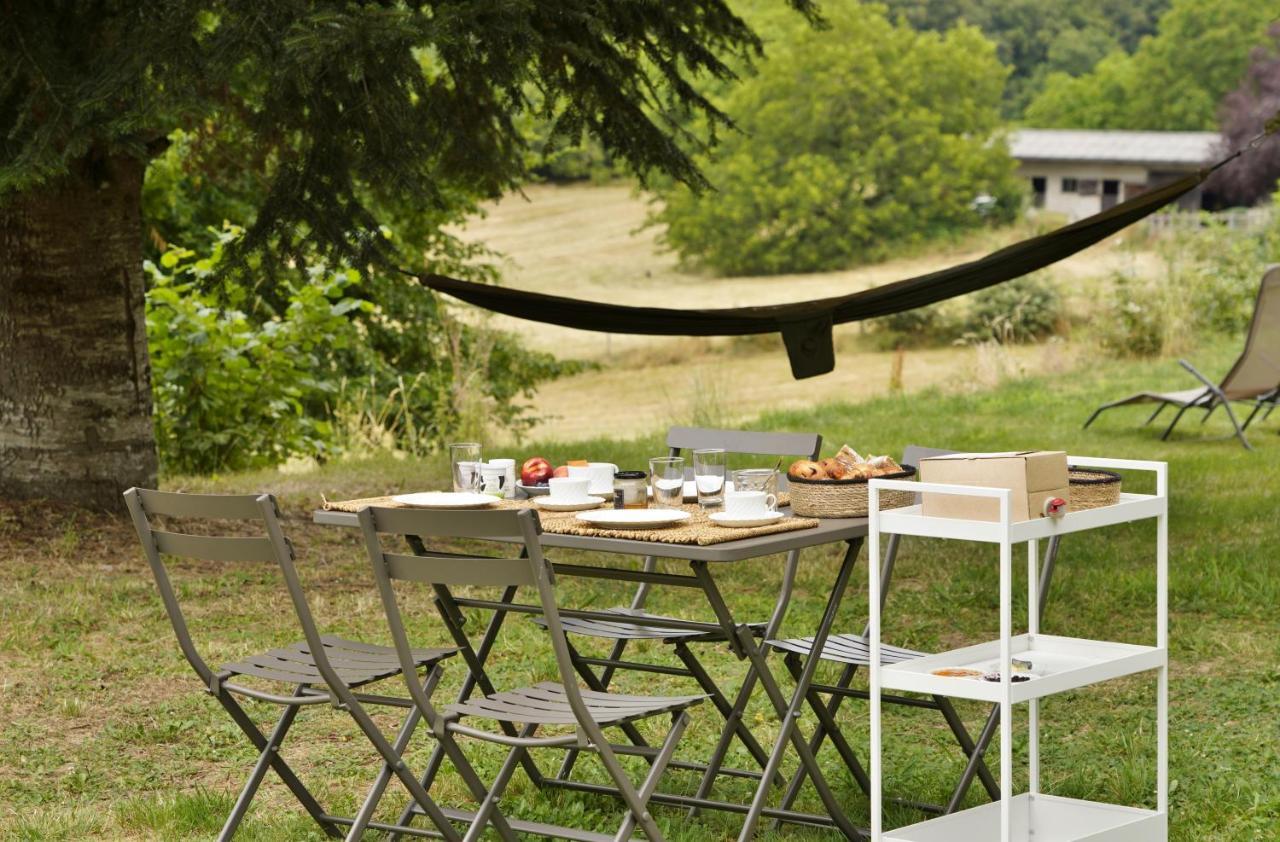 Une Pause En Correze Sarroux エクステリア 写真