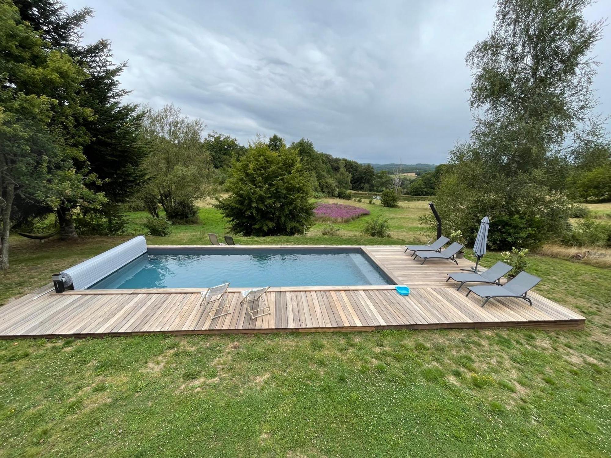 Une Pause En Correze Sarroux エクステリア 写真